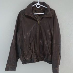Men’s brown leather coat size L